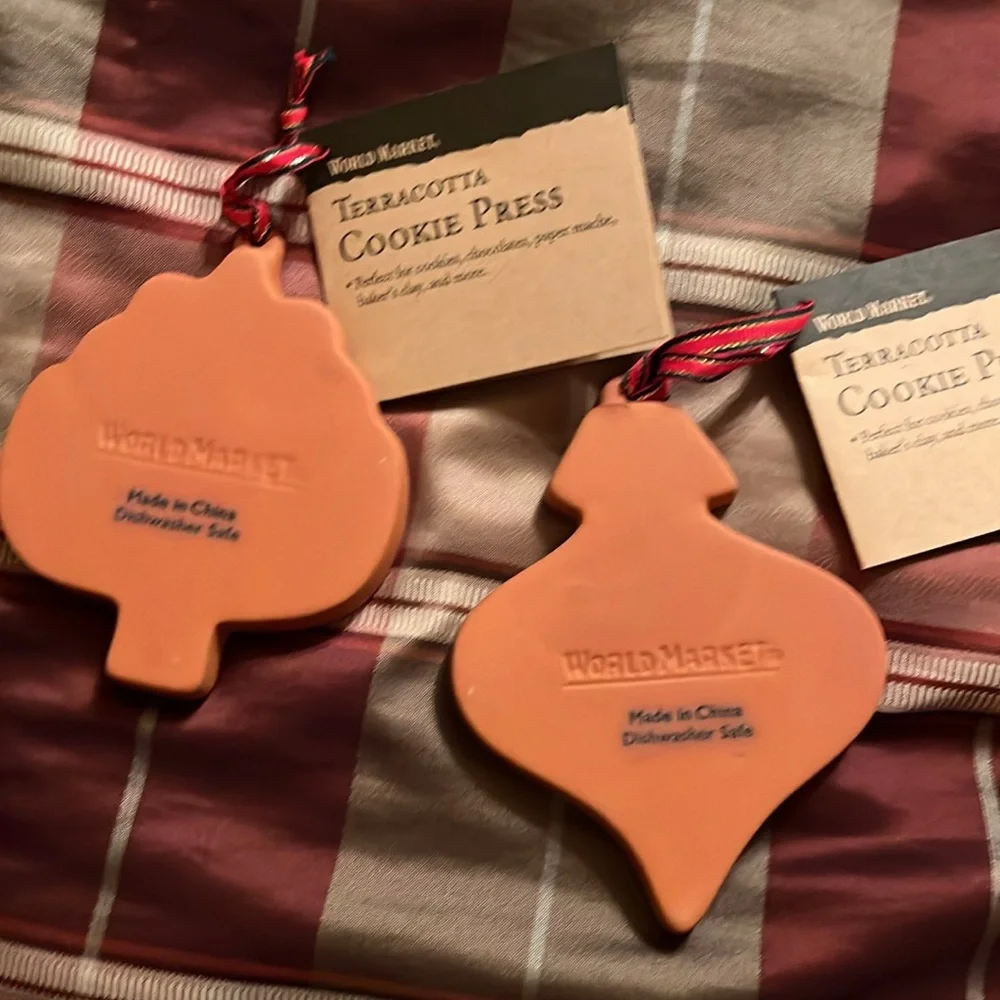 Set of 2 Terra Cotta cookie press ornaments holiday Christmas gifts tree ribbon